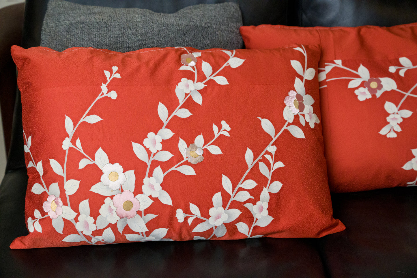 Cushion cover 40cm*60cm set of 2-White flowers