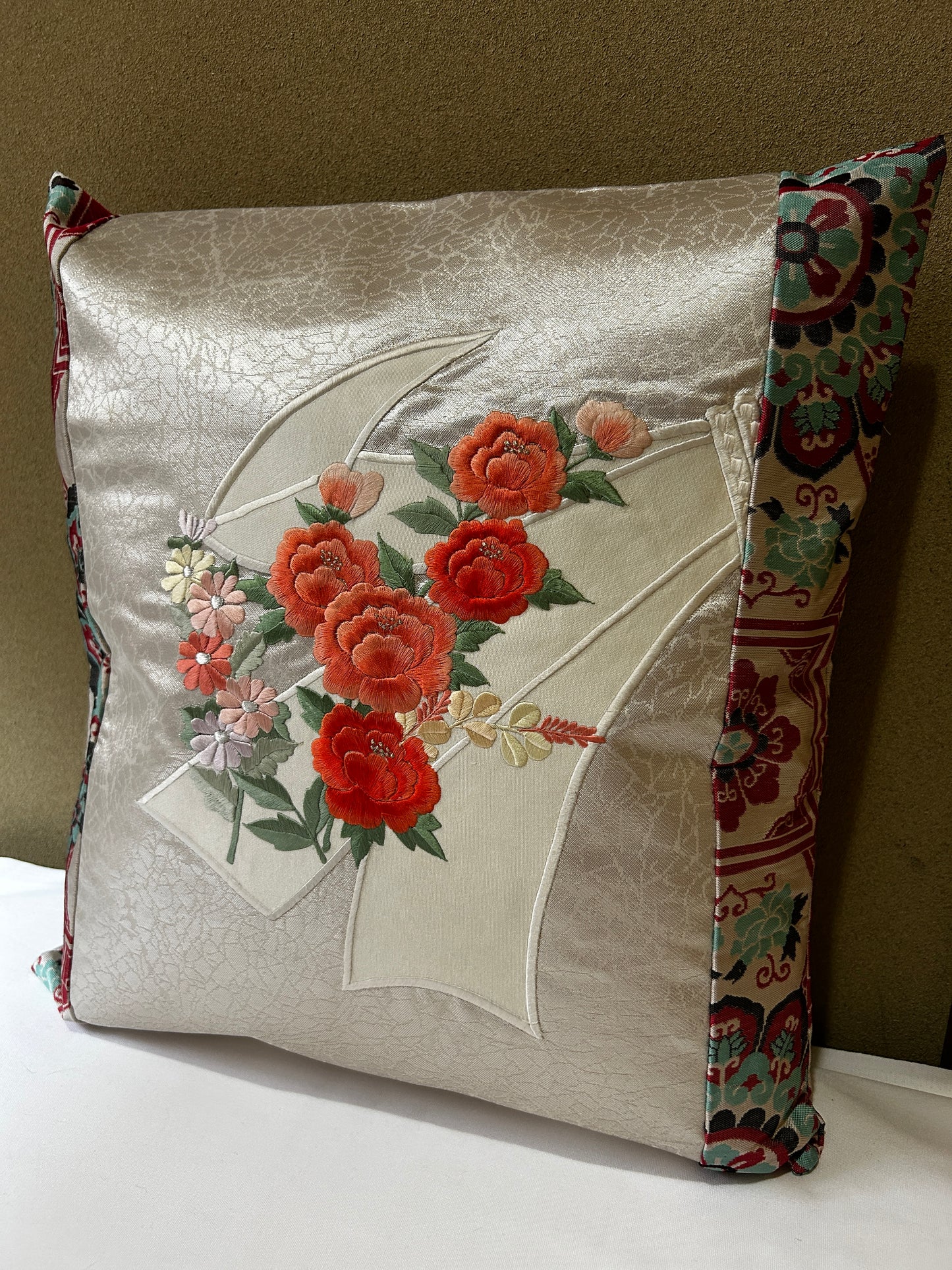 Cushion cover 45cm×45cm -Bouquet