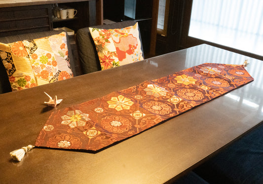 Table runner(S)-Red