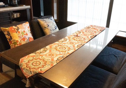 Table runner(L)-Red×Light blue